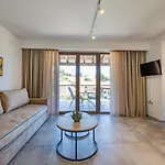 Penelope Luxury Appartamento Fourka